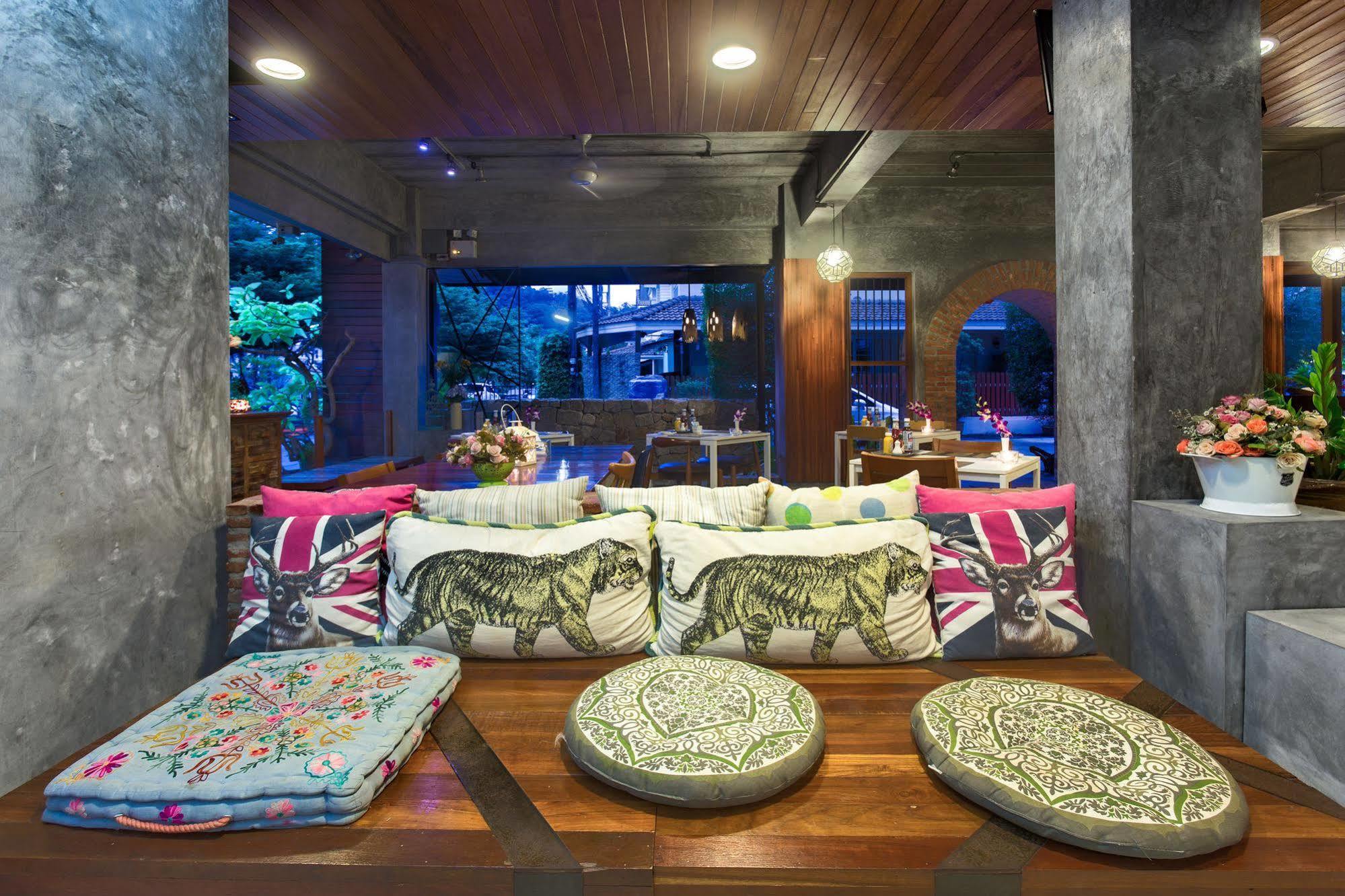 Memory Patong - Sha Certified Hotel Ngoại thất bức ảnh