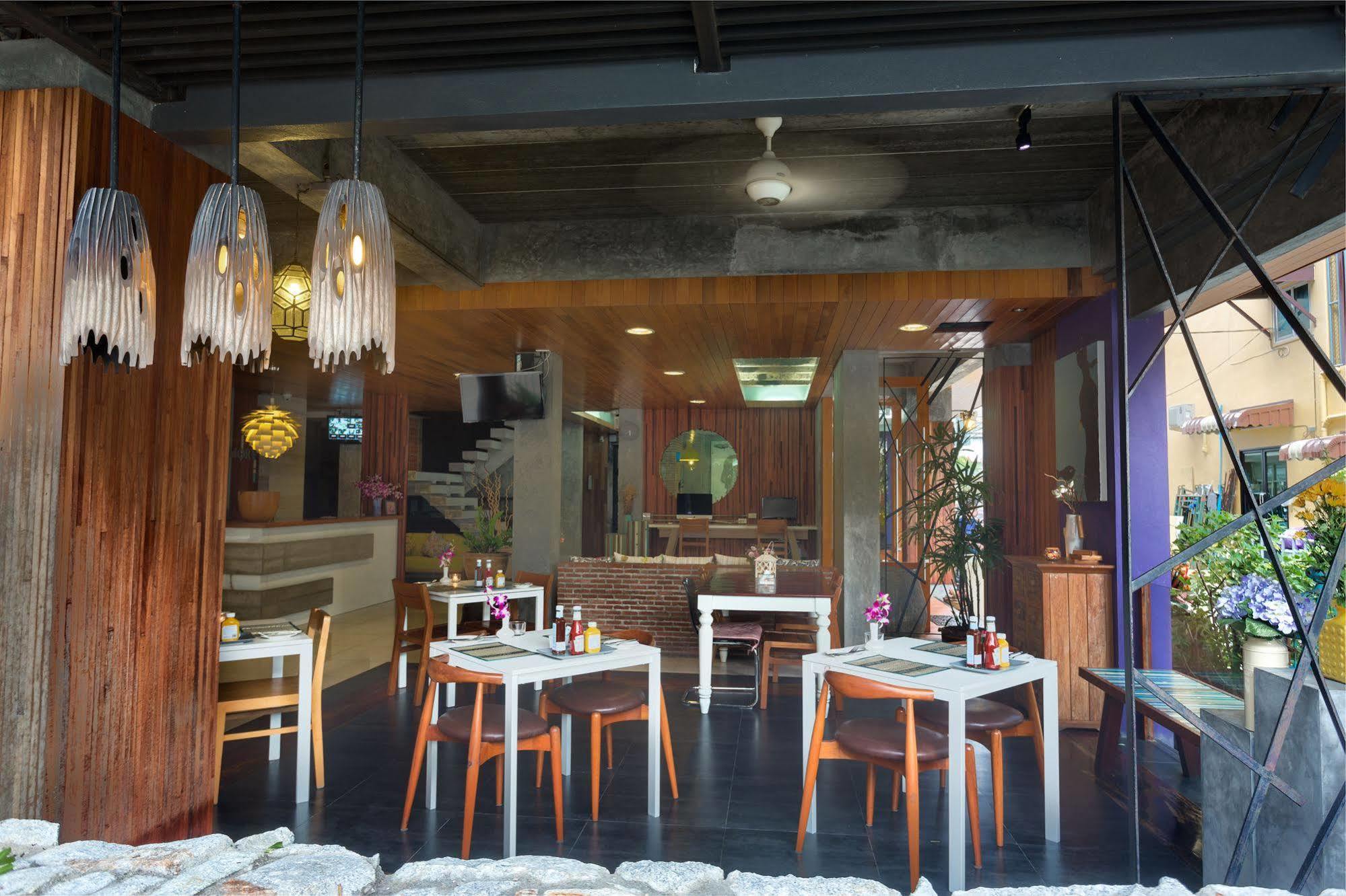 Memory Patong - Sha Certified Hotel Ngoại thất bức ảnh