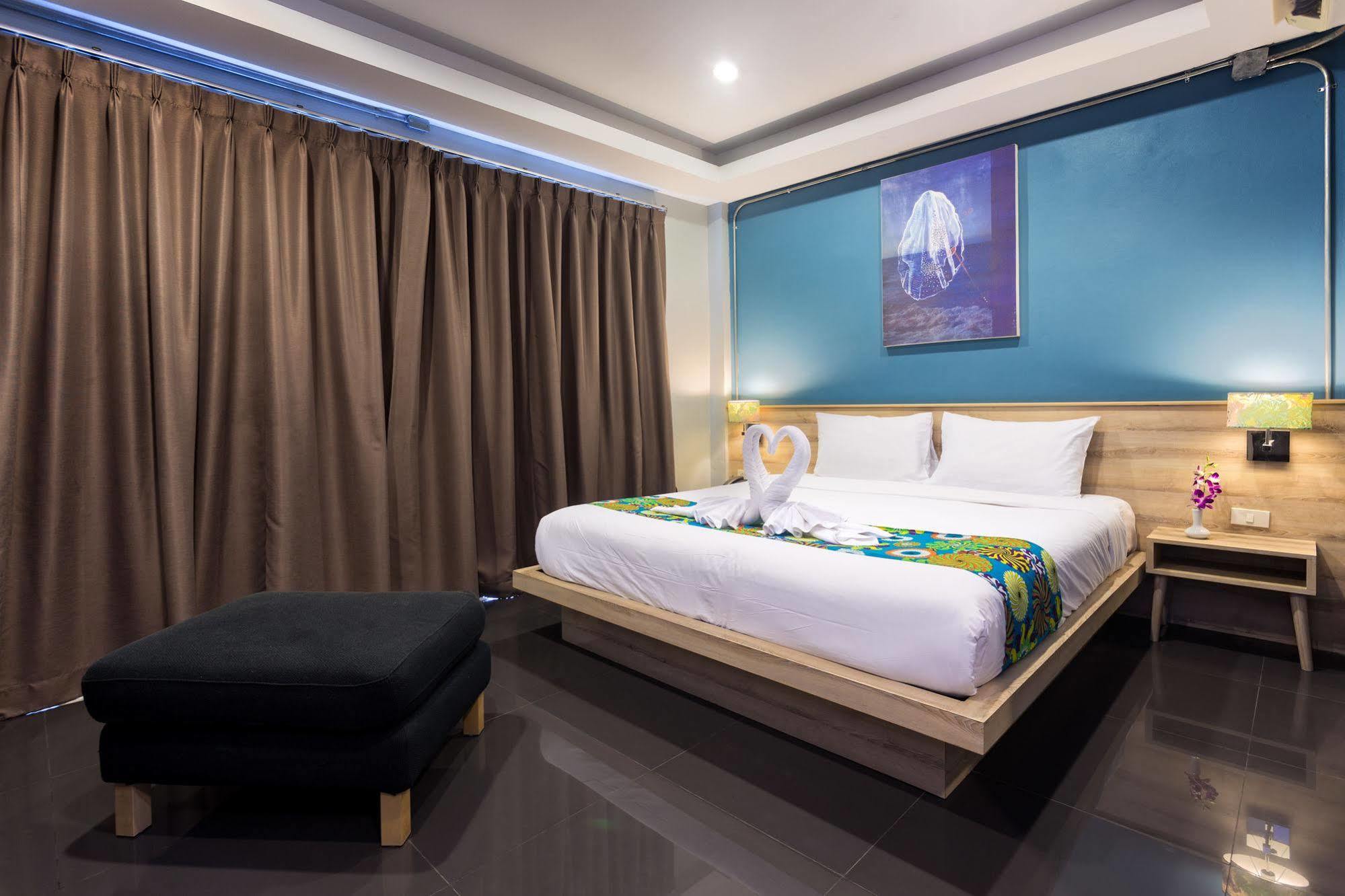 Memory Patong - Sha Certified Hotel Ngoại thất bức ảnh