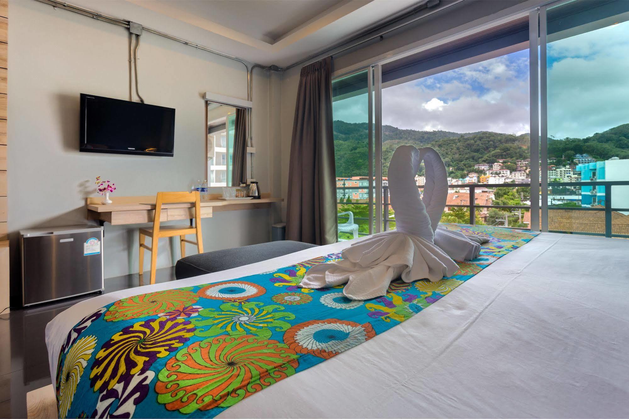 Memory Patong - Sha Certified Hotel Ngoại thất bức ảnh